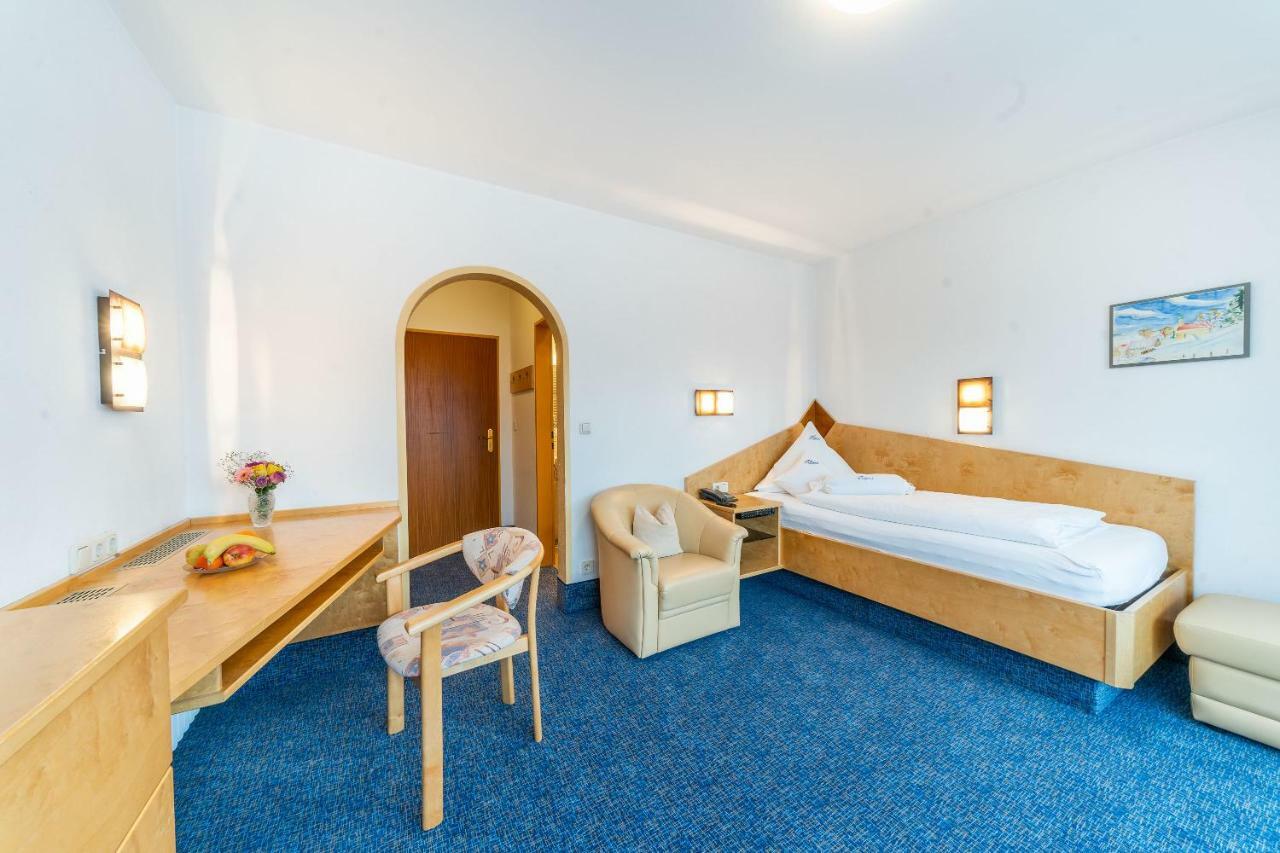 Hotel Alpenhof Бад-Верисхофен Экстерьер фото